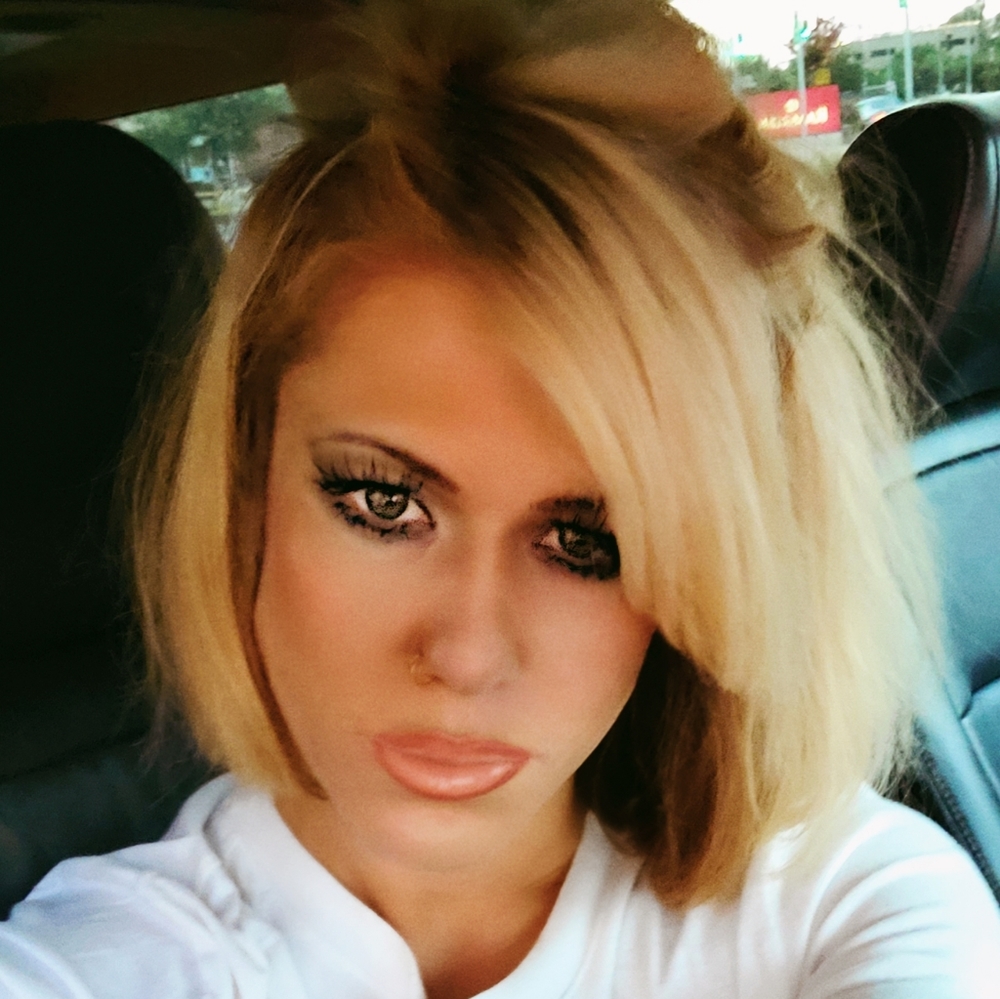 Meet your Posher, Britt